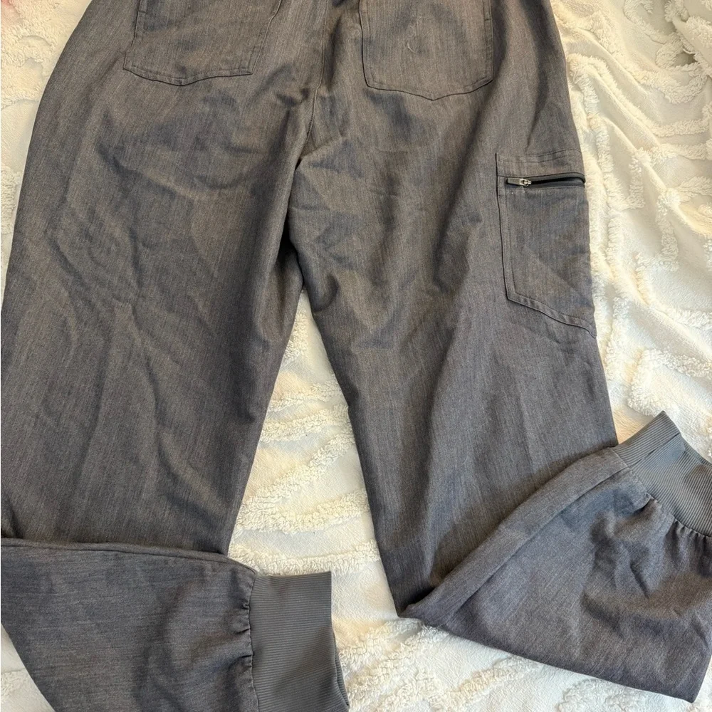 Figs Graphite  Zamora Scrub Pants - Picture 6 of 6